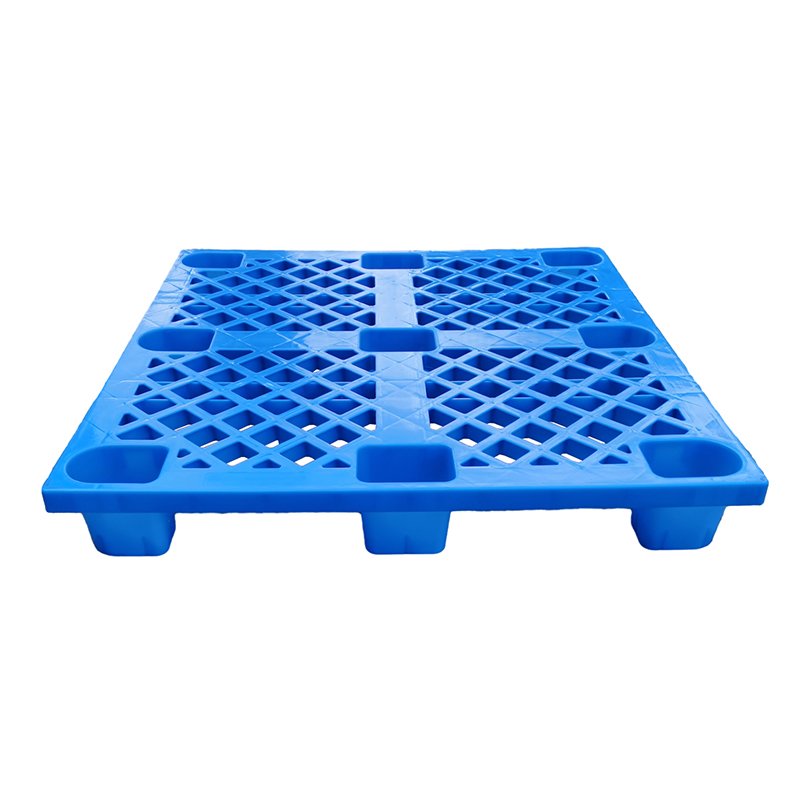 nestable plastic pallet