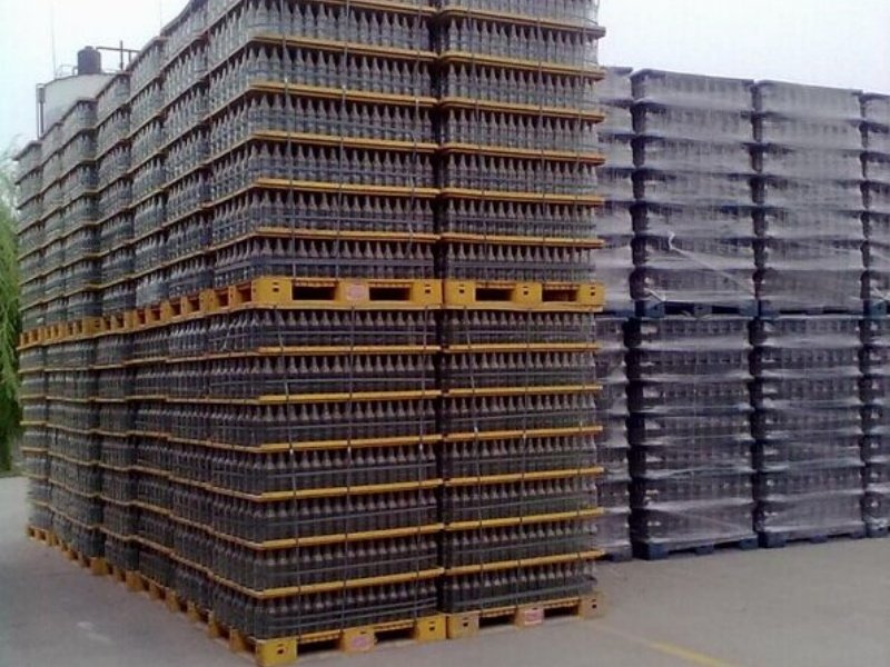 Stacking applications open deck pallet